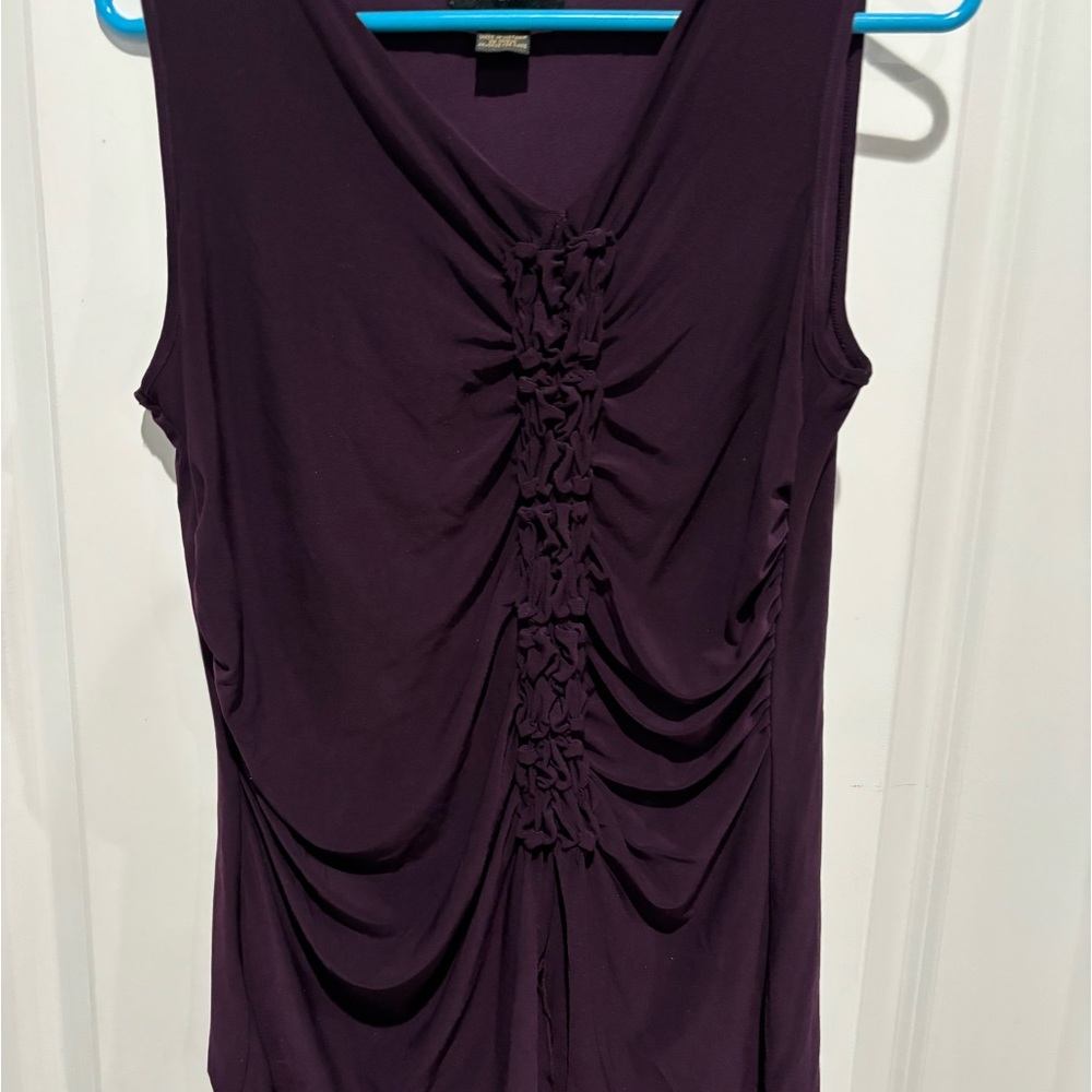 Susan Lawrence Purple tank top with ruching, Sz M